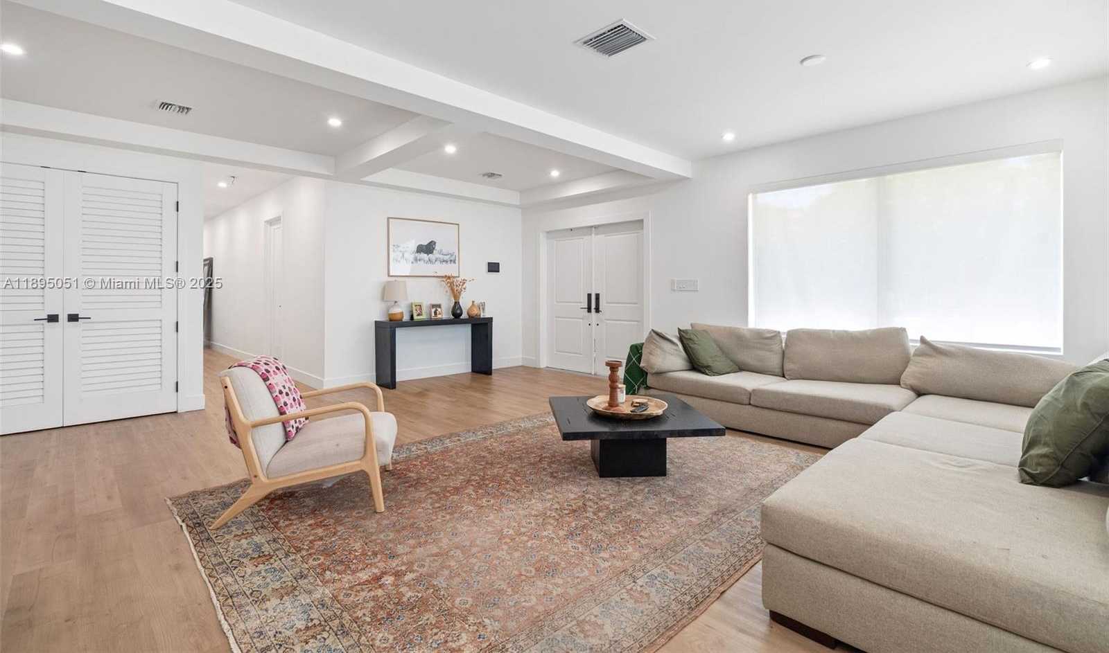 Small Image of 8121 SOUTH WEST 97TH TER, Miami Number 22