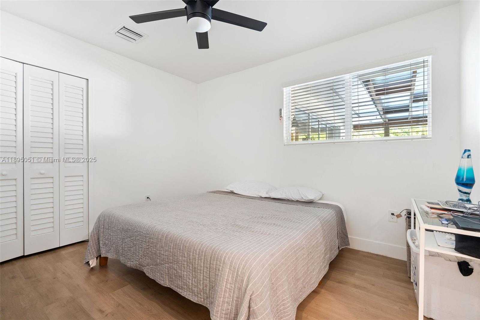 Small Image of 8121 SOUTH WEST 97TH TER, Miami Number 32