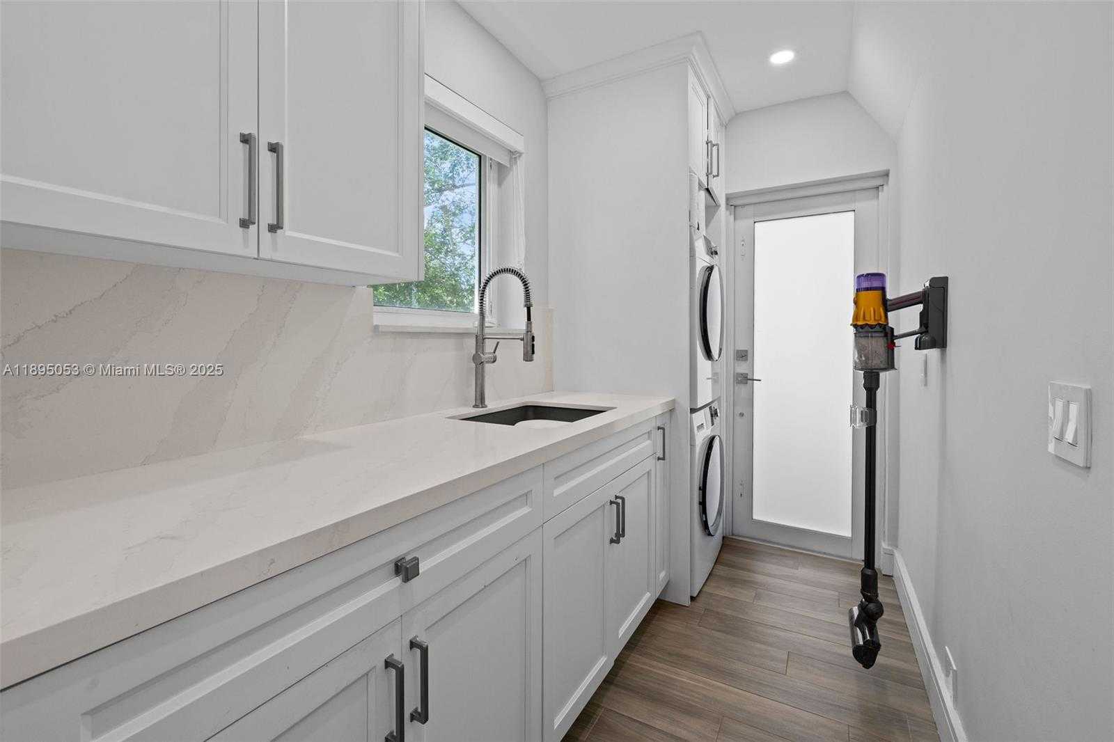 Small Image of 90 NORTH EAST 106TH ST, Miami Shores Number 23