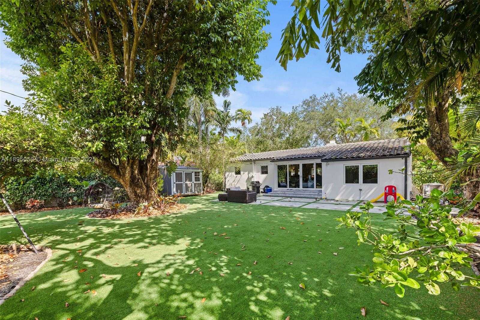 Small Image of 90 NORTH EAST 106TH ST, Miami Shores Number 3