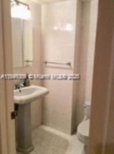 Small Image of 250 180TH DR #105, Sunny Isles Beach Number 5