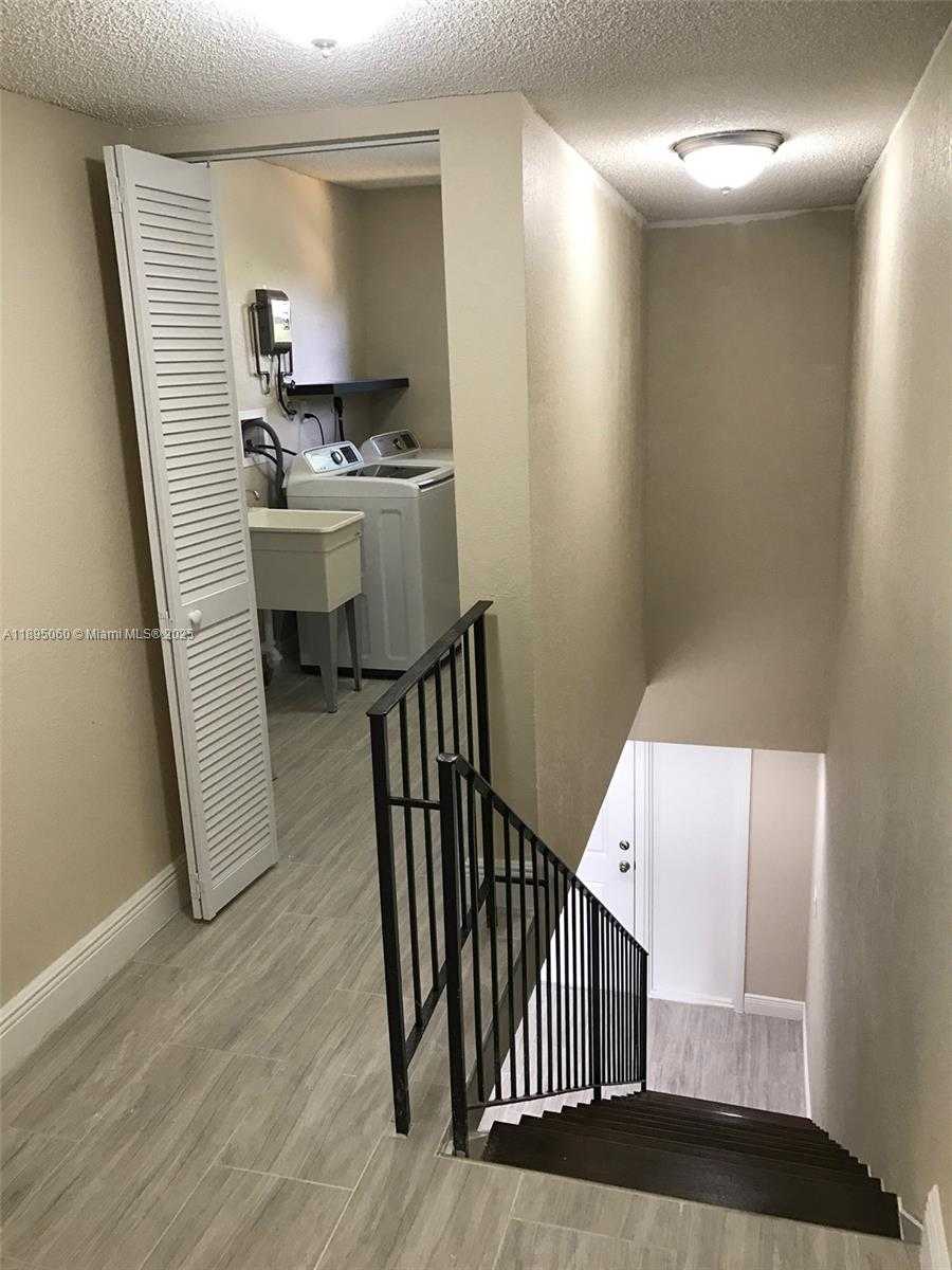 Small Image of 9353 FONTAINEBLEAU BLVD #A201, Miami Number 8