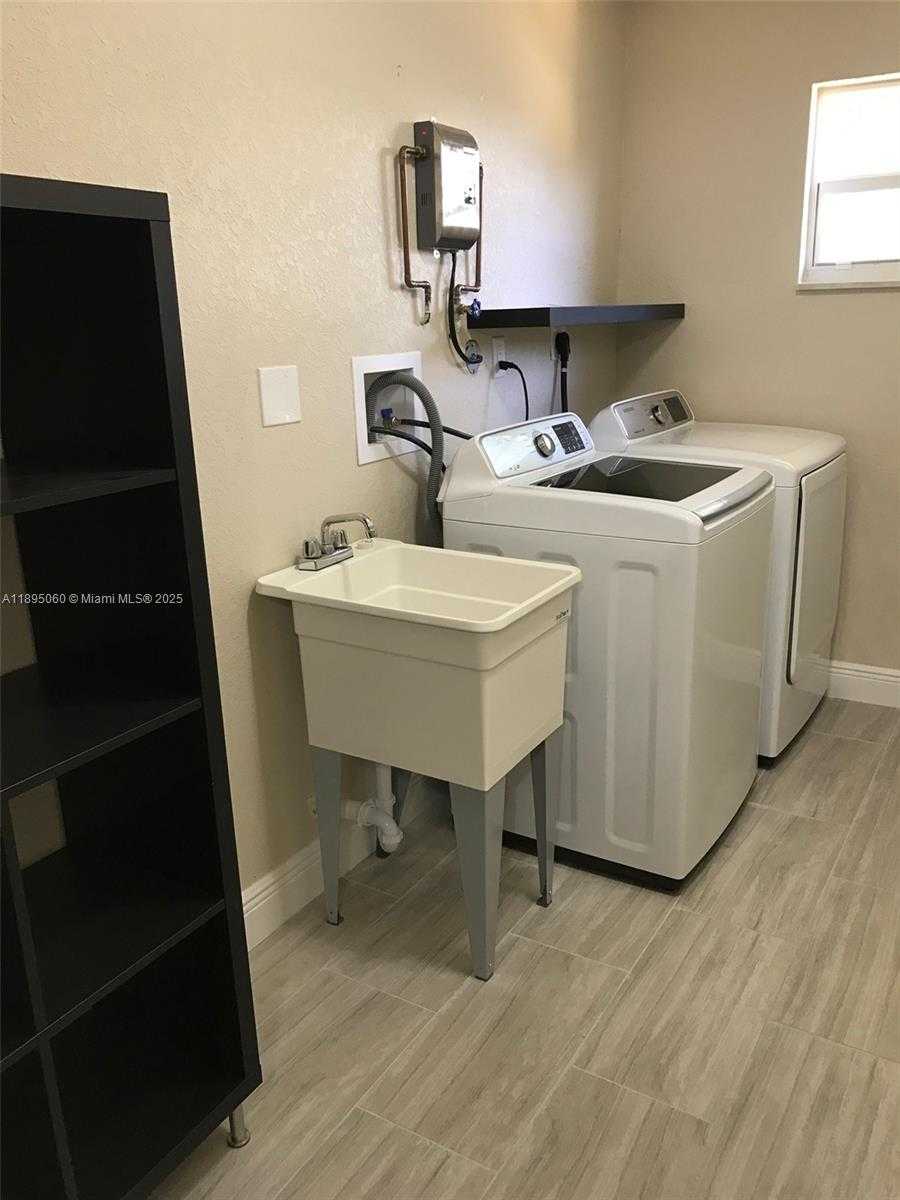 Small Image of 9353 FONTAINEBLEAU BLVD #A201, Miami Number 9