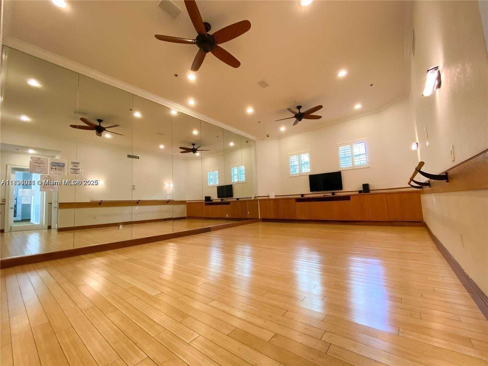 Small Image of 3145 NORTH EAST 184TH ST #5303, Aventura Number 31