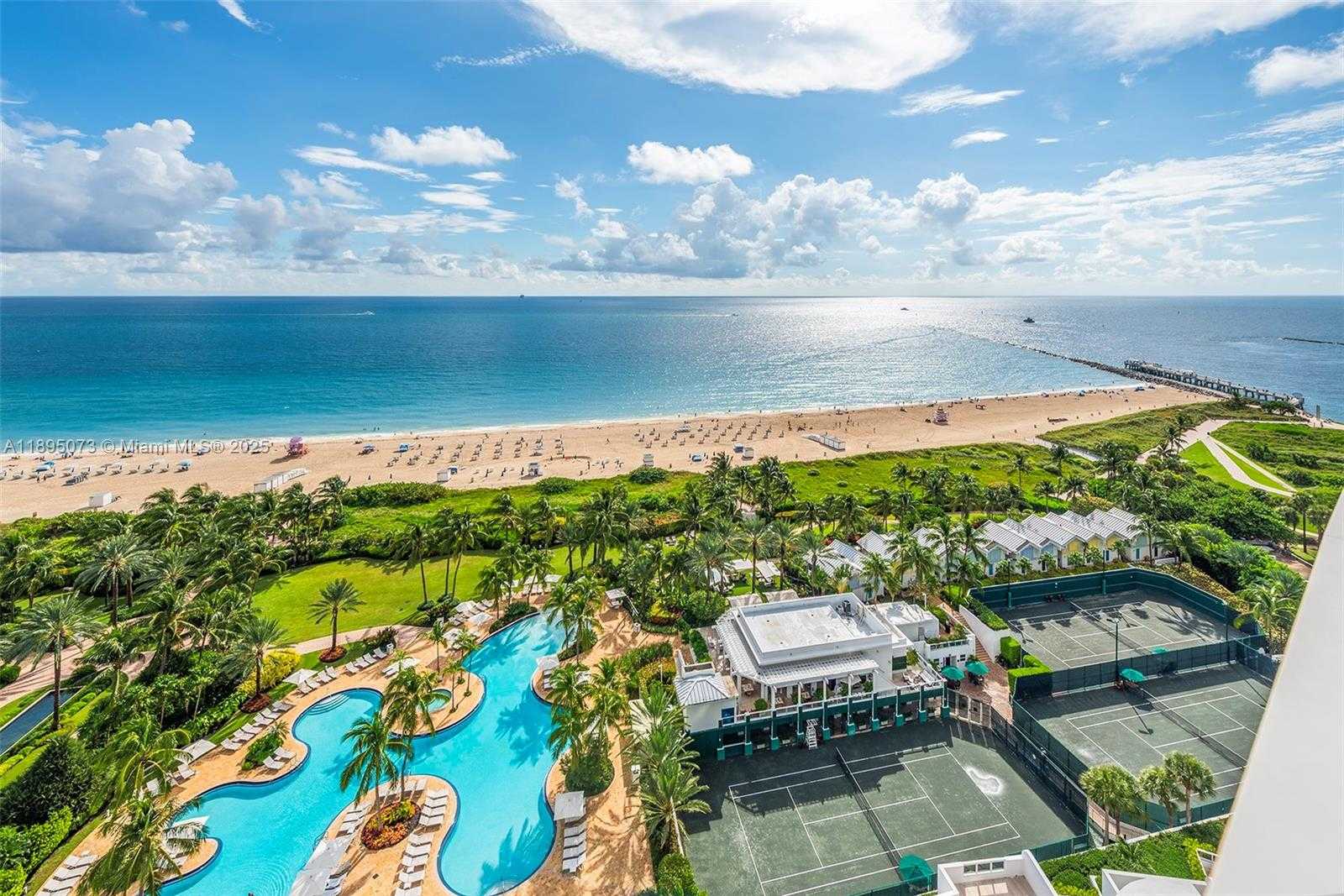 Small Image of 100 SOUTH POINTE DR #1707, Miami Beach Number 5