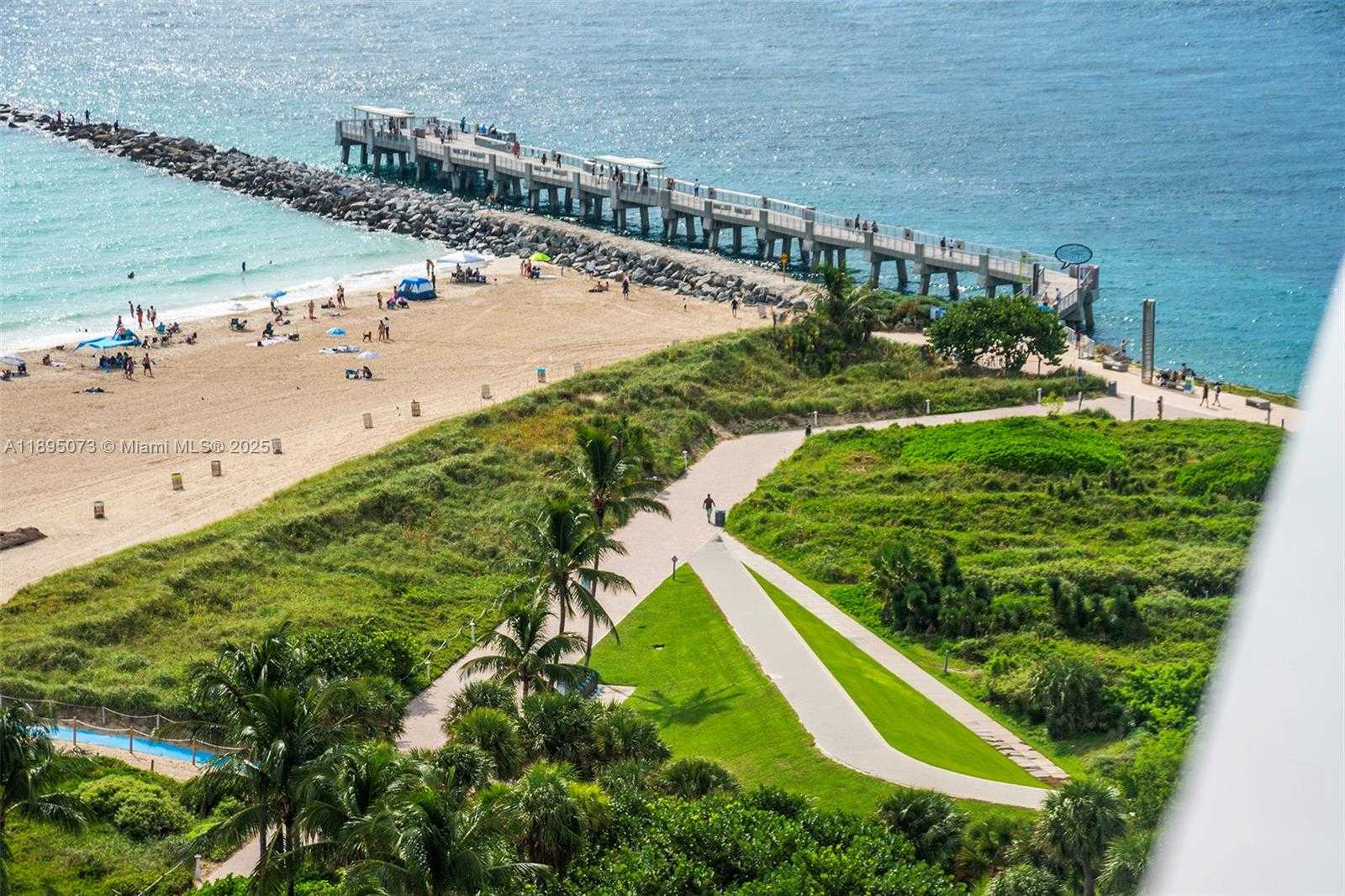 Small Image of 100 SOUTH POINTE DR #1707, Miami Beach Number 7