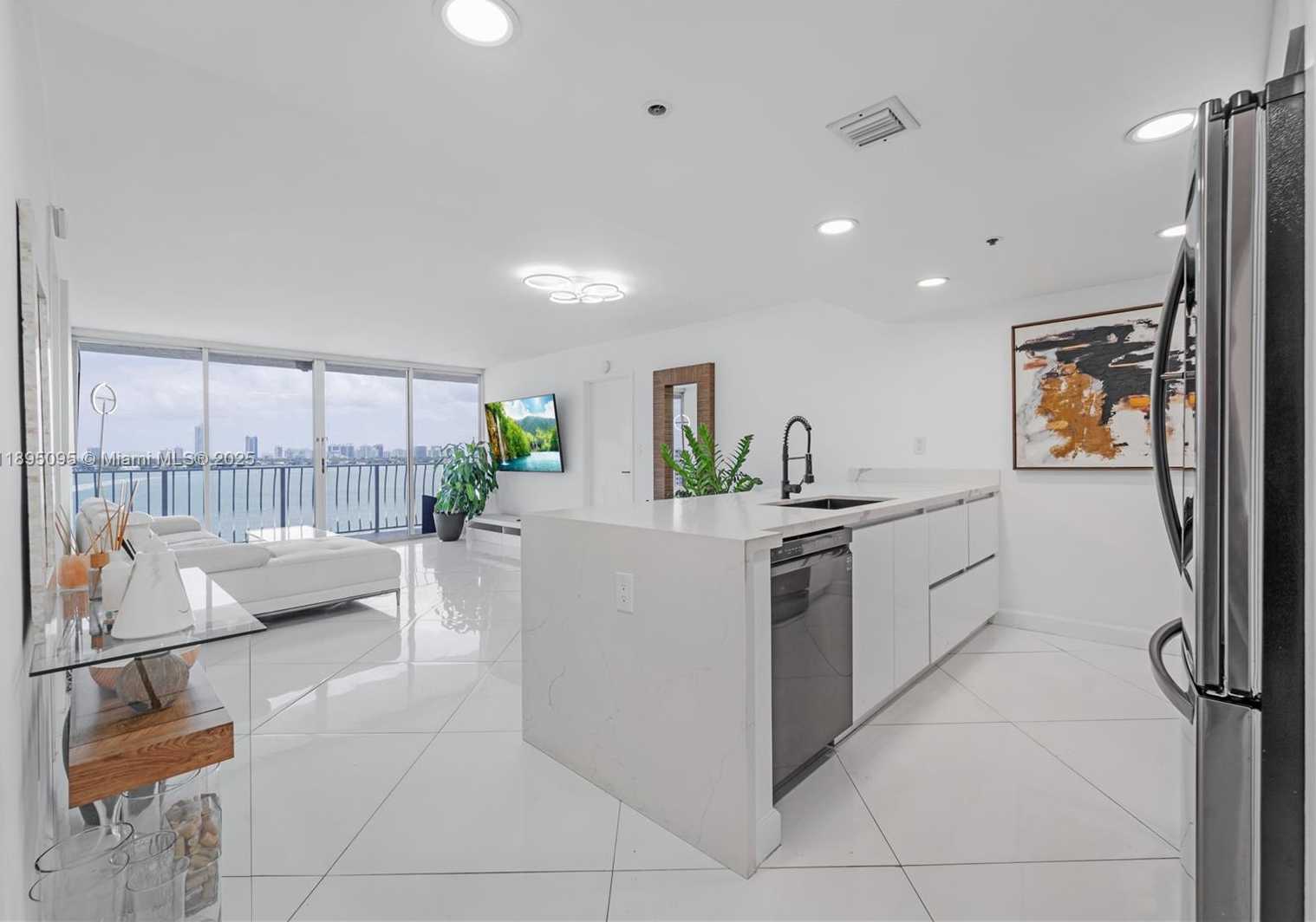 Small Image of 7601 EAST TREASURE DR #819, North Bay Village Number 2