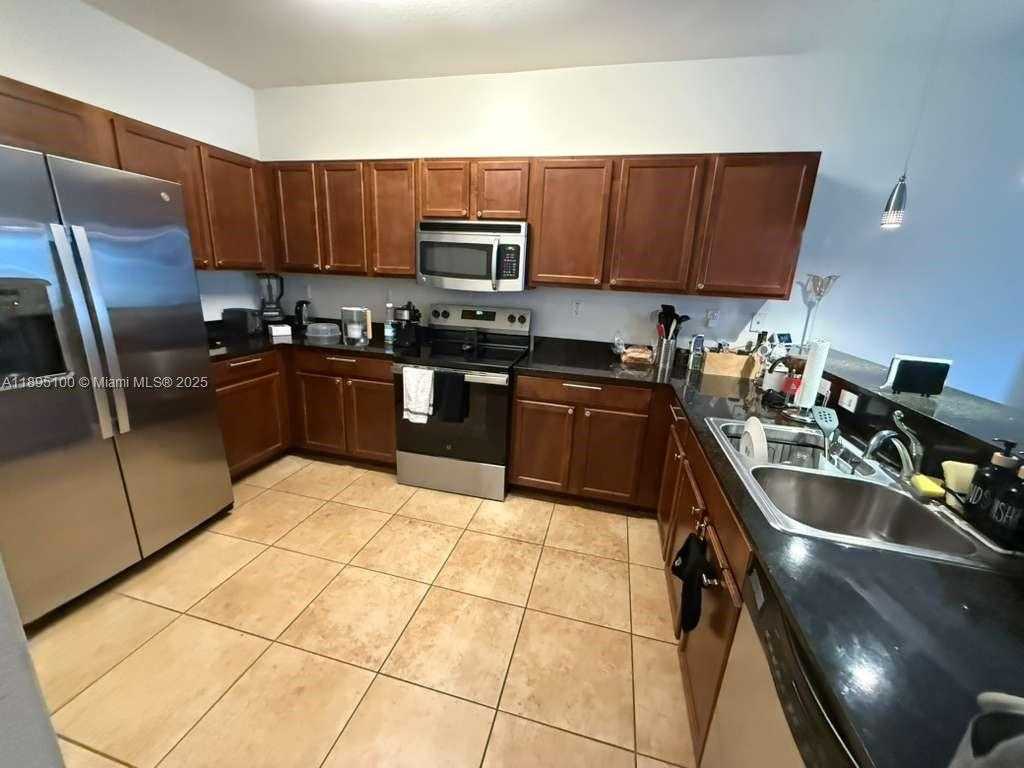 Small Image of 8800 NORTH WEST 107TH CT #218, Doral Number 15