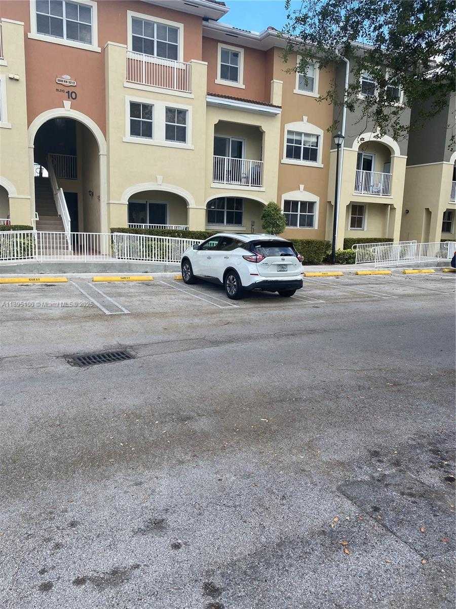 Small Image of 8800 NORTH WEST 107TH CT #218, Doral Number 6