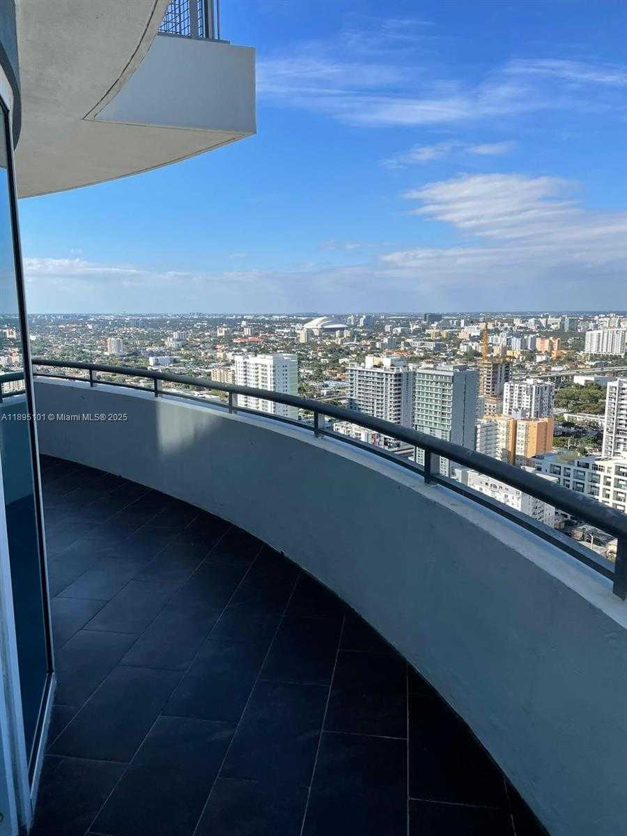 Small Image of 60 SOUTH WEST 13TH ST #3426, Miami Number 11