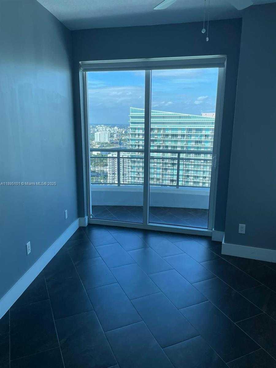 Small Image of 60 SOUTH WEST 13TH ST #3426, Miami Number 19