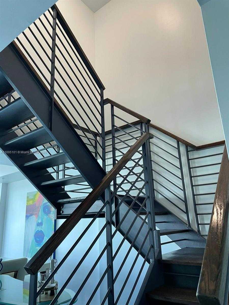 Small Image of 60 SOUTH WEST 13TH ST #3426, Miami Number 5