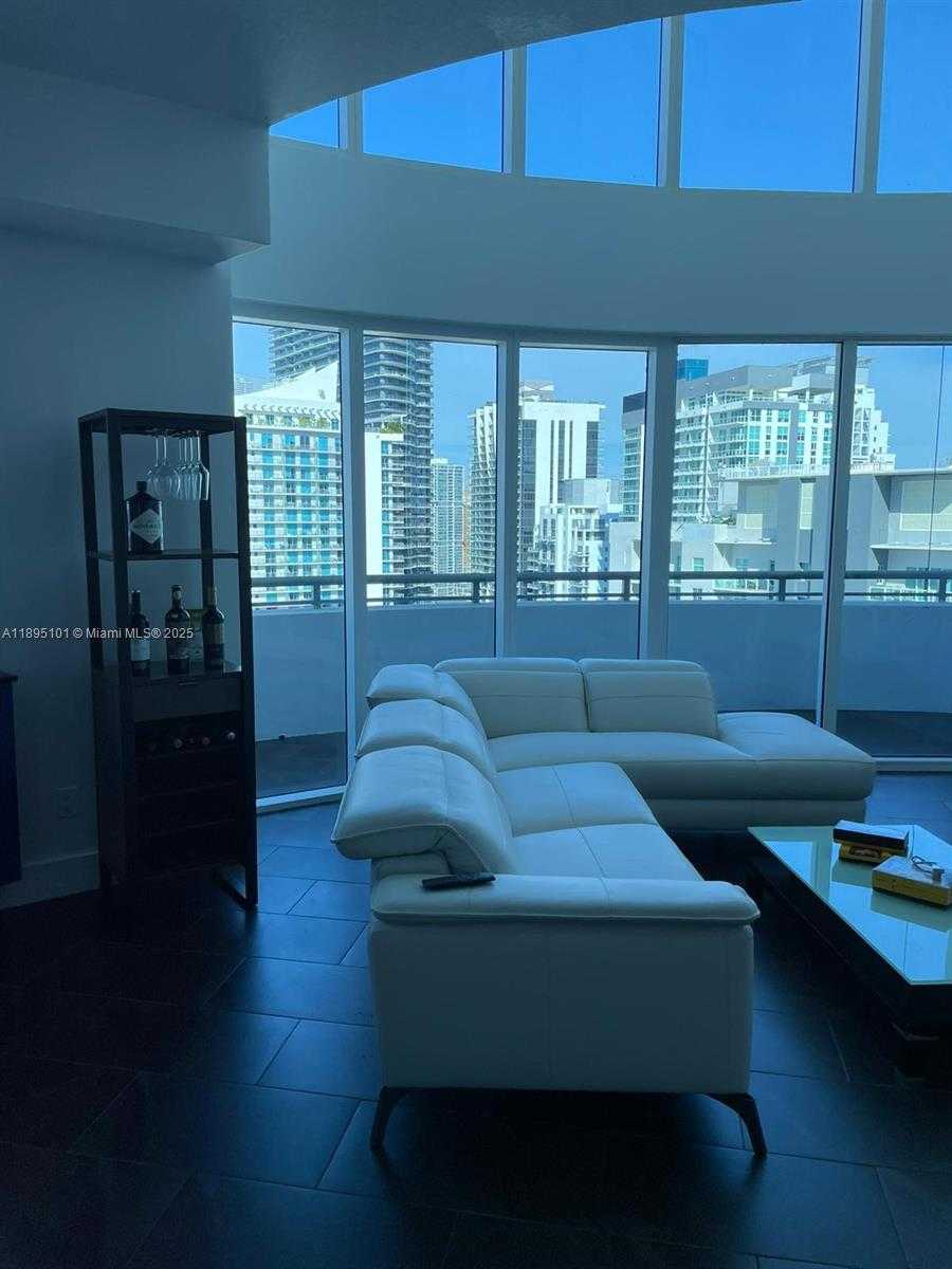 Small Image of 60 SOUTH WEST 13TH ST #3426, Miami Number 7