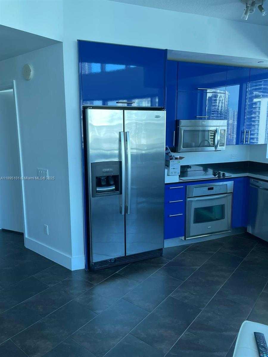 Small Image of 60 SOUTH WEST 13TH ST #3426, Miami Number 9