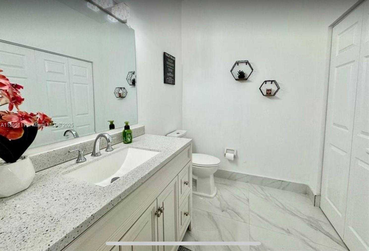 Small Image of 17025 NORTH WEST 20TH ST, Pembroke Pines Number 18