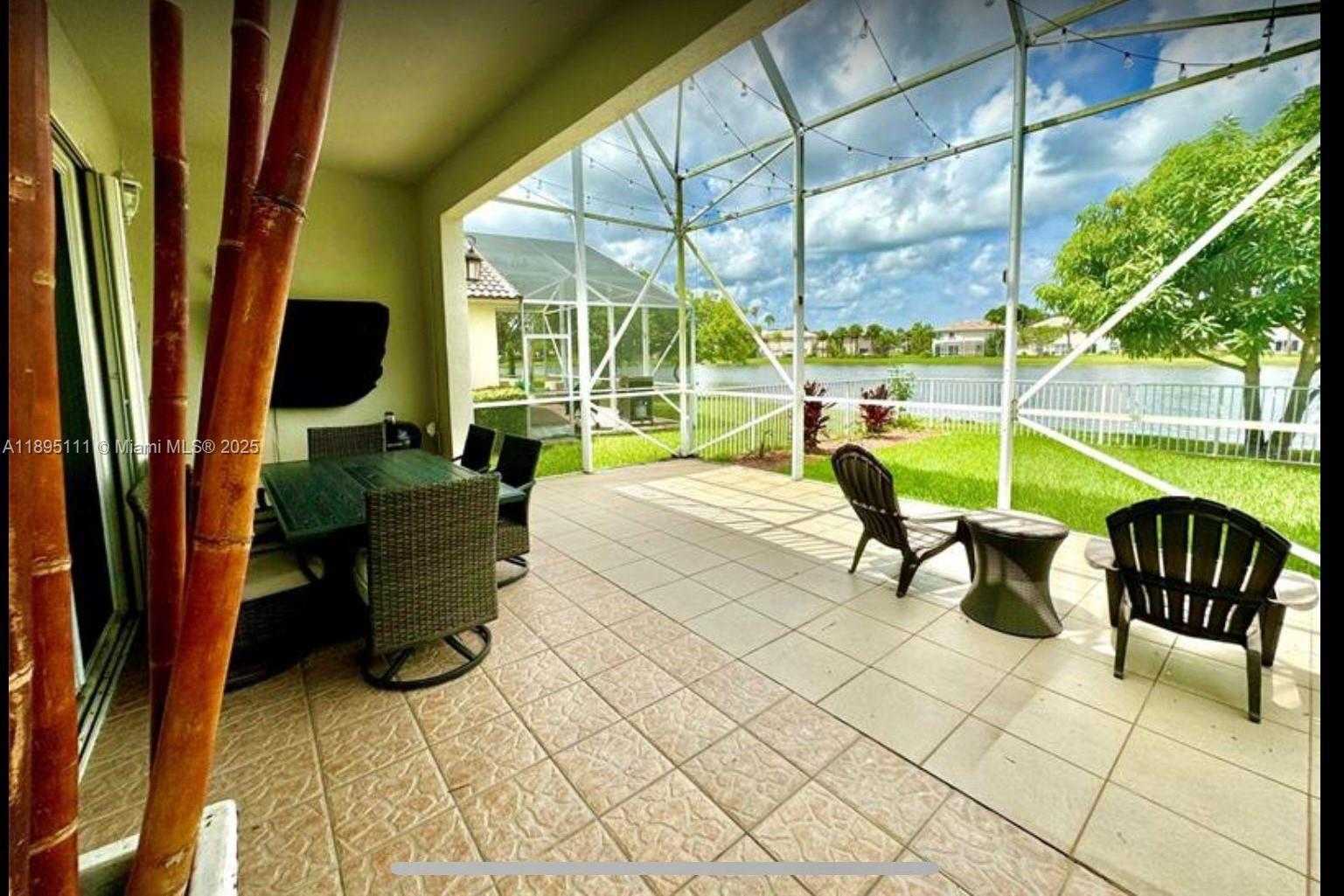 Small Image of 17025 NORTH WEST 20TH ST, Pembroke Pines Number 25