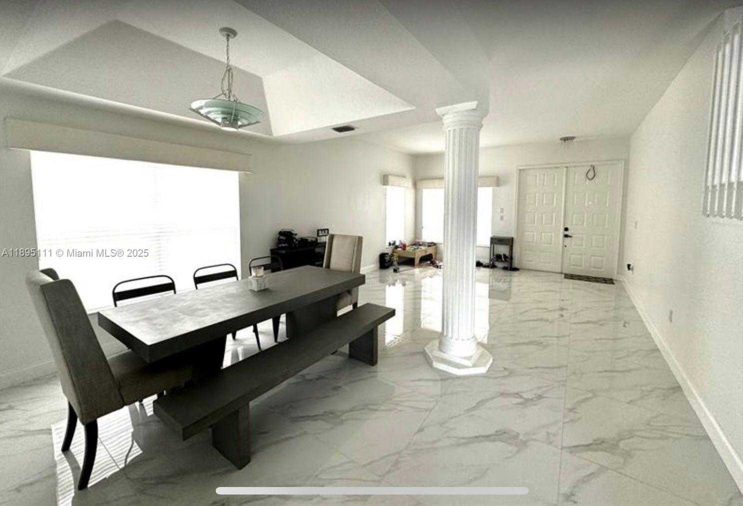 Small Image of 17025 NORTH WEST 20TH ST, Pembroke Pines Number 3