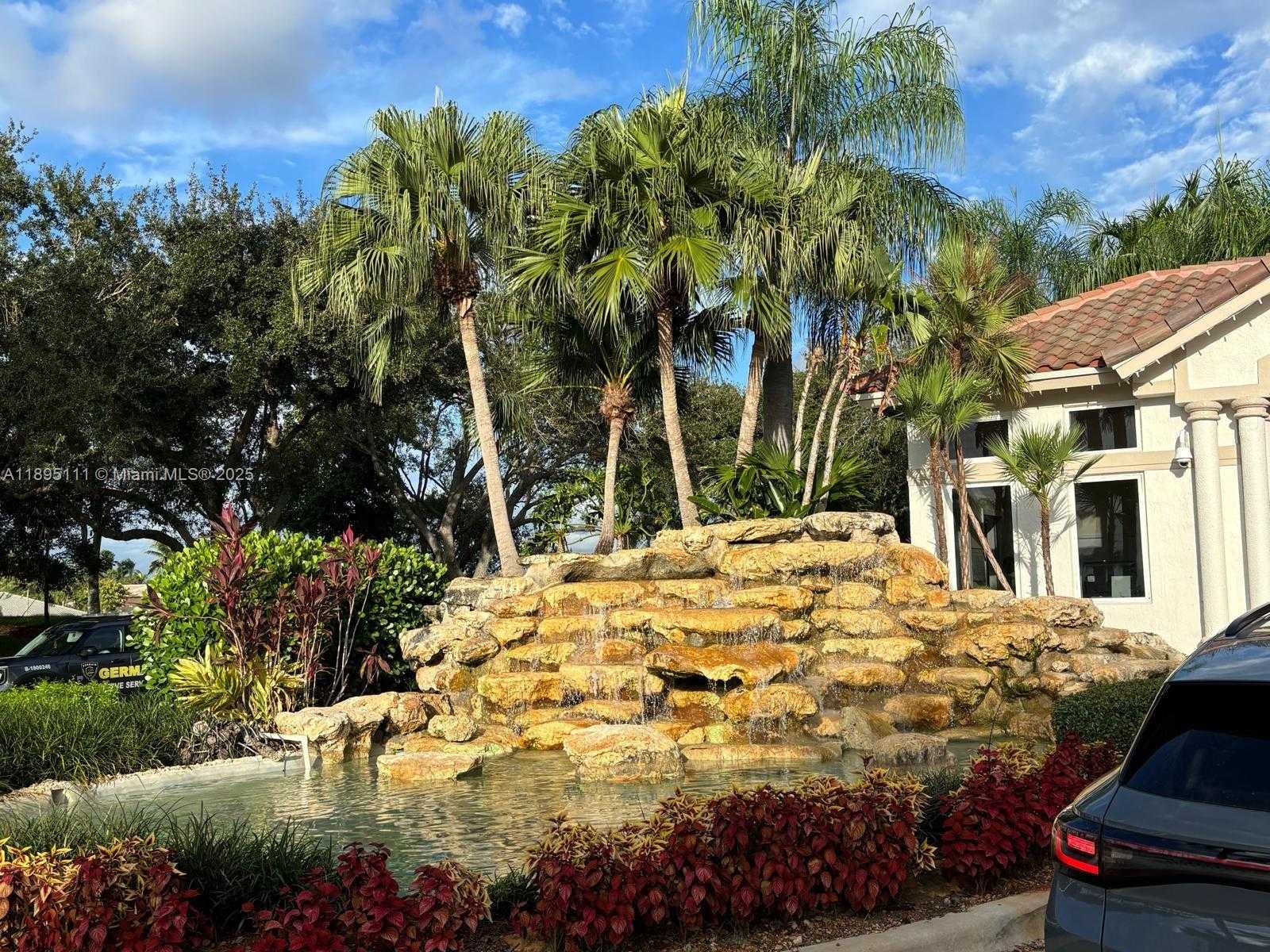 Small Image of 17025 NORTH WEST 20TH ST, Pembroke Pines Number 36