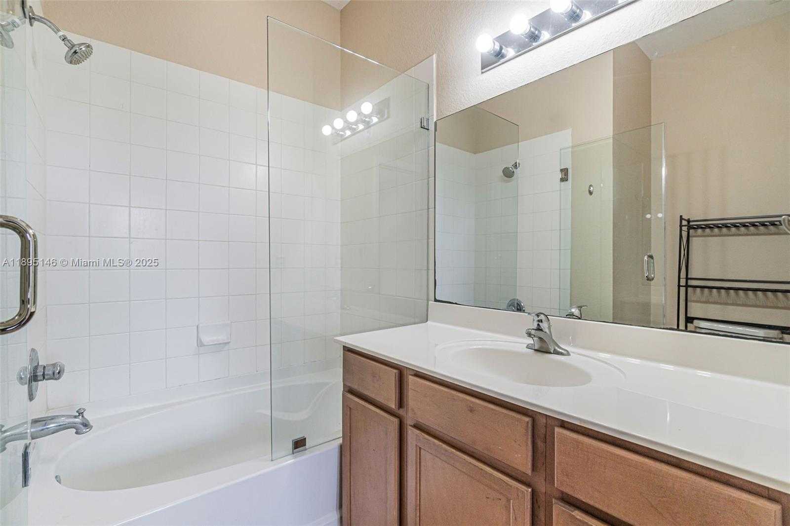 Small Image of 8800 NORTH WEST 107TH CT #217, Doral Number 16