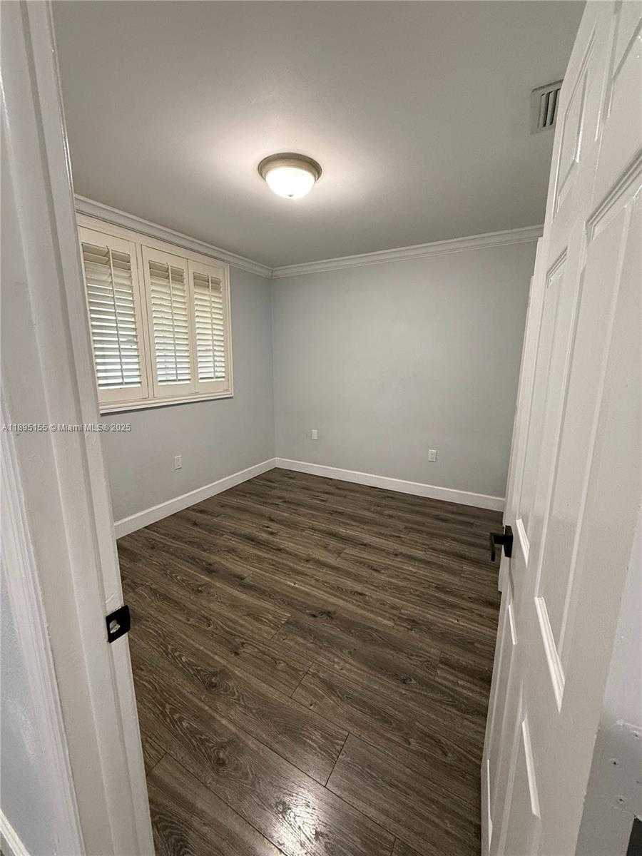 Small Image of 8851 NORTH WEST 119TH ST #4308, Hialeah Gardens Number 12