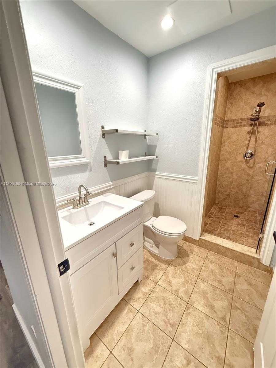 Small Image of 8851 NORTH WEST 119TH ST #4308, Hialeah Gardens Number 17