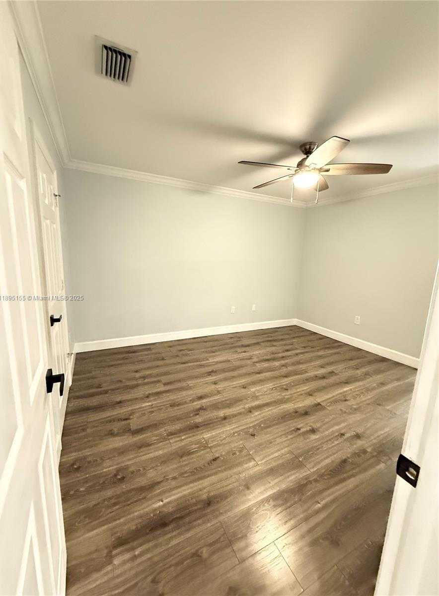Small Image of 8851 NORTH WEST 119TH ST #4308, Hialeah Gardens Number 20