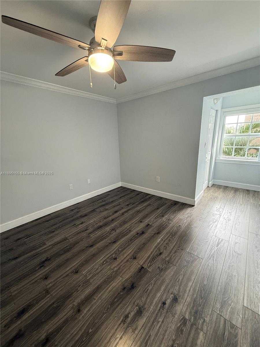 Small Image of 8851 NORTH WEST 119TH ST #4308, Hialeah Gardens Number 28