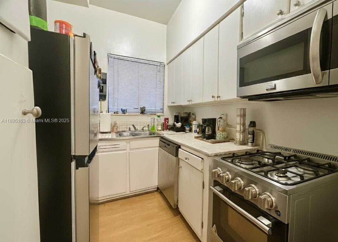Small Image of 1840 JAMES AVE #6, Miami Beach Number 7