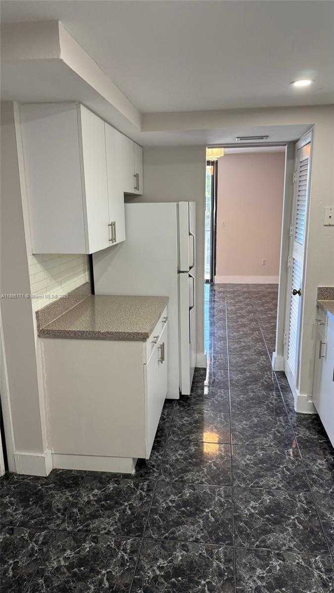 Small Image of 9800 WEST BAY HARBOR DR #509, Bay Harbor Islands Number 9