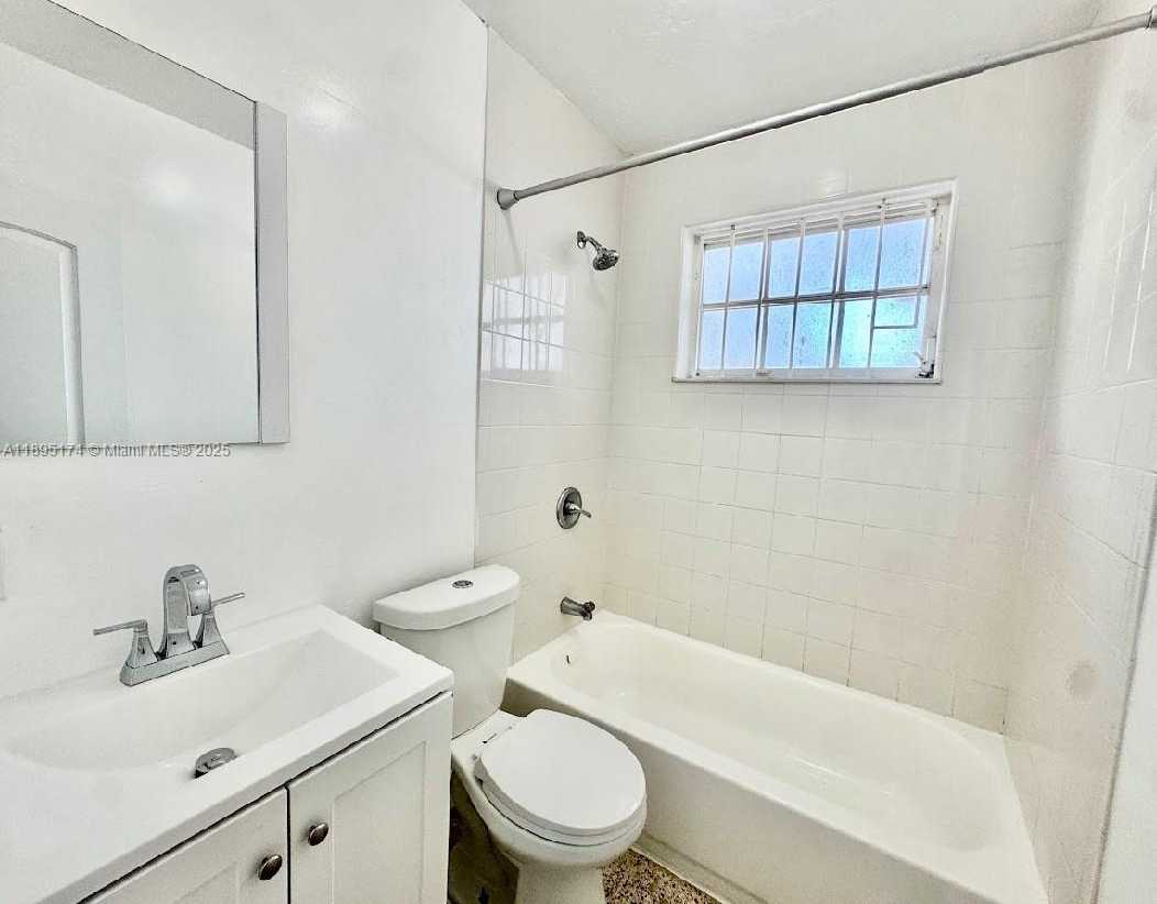 Small Image of 901 NORTH WEST 55TH ST #901, Miami Number 6