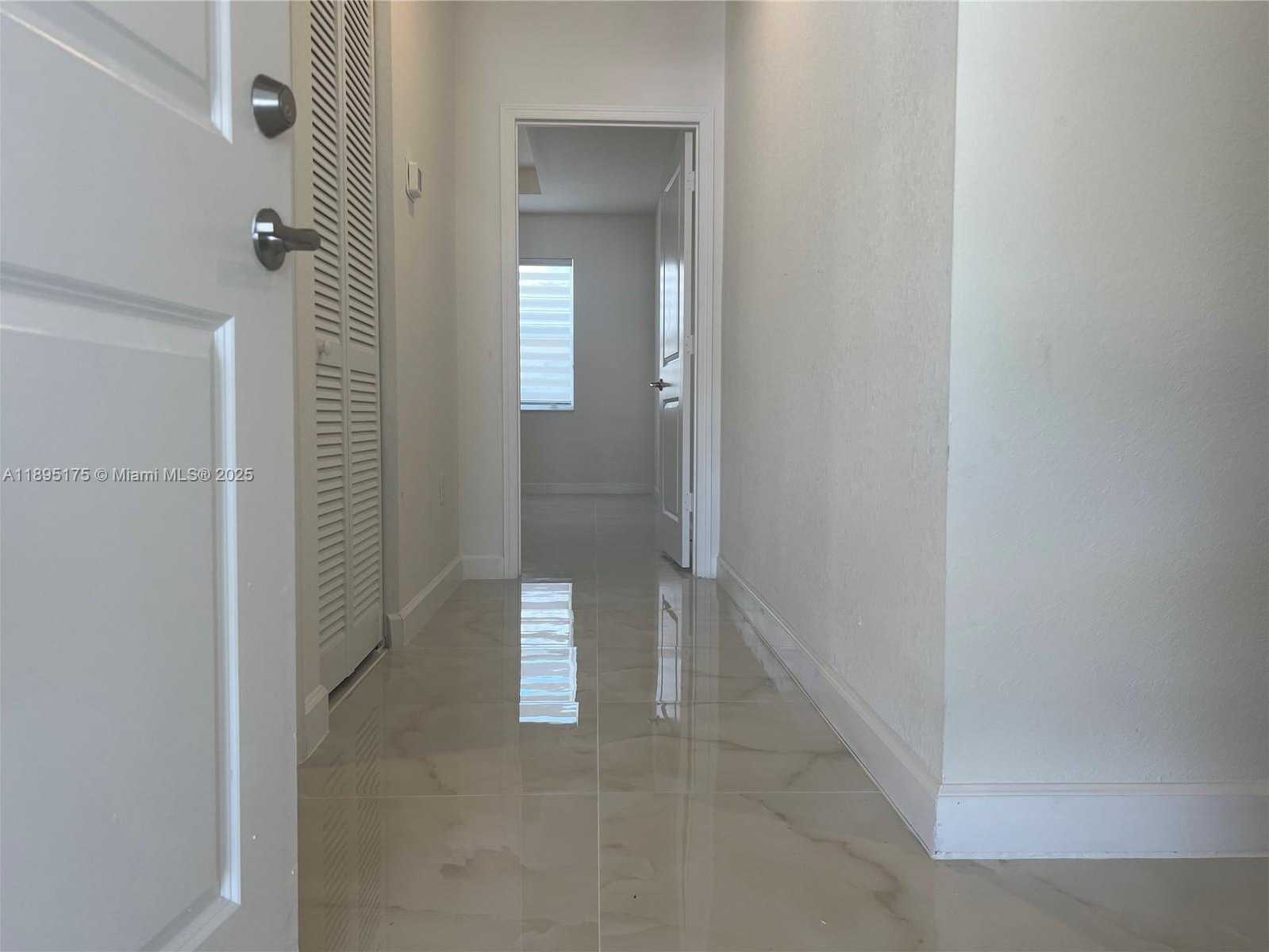 Small Image of 16960 SOUTH WEST 288TH TER #16960, Homestead Number 13