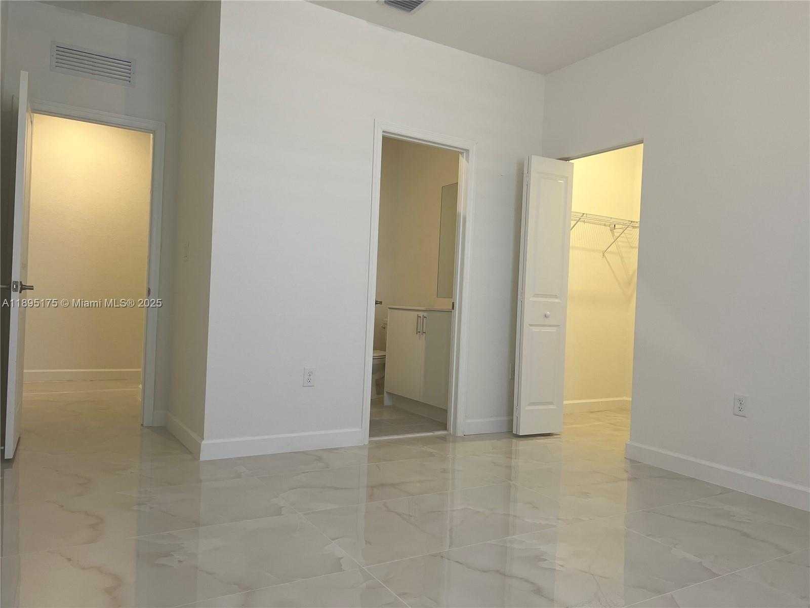 Small Image of 16960 SOUTH WEST 288TH TER #16960, Homestead Number 23