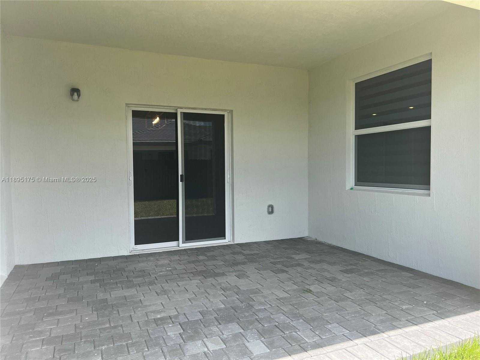Small Image of 16960 SOUTH WEST 288TH TER #16960, Homestead Number 28