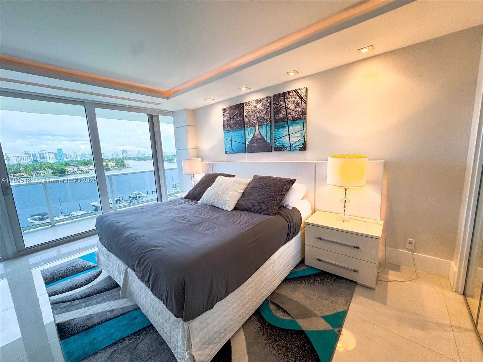 Small Image of 900 BAY DR #604, Miami Beach Number 12