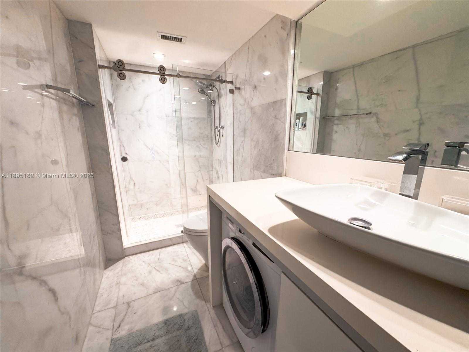 Small Image of 900 BAY DR #604, Miami Beach Number 14