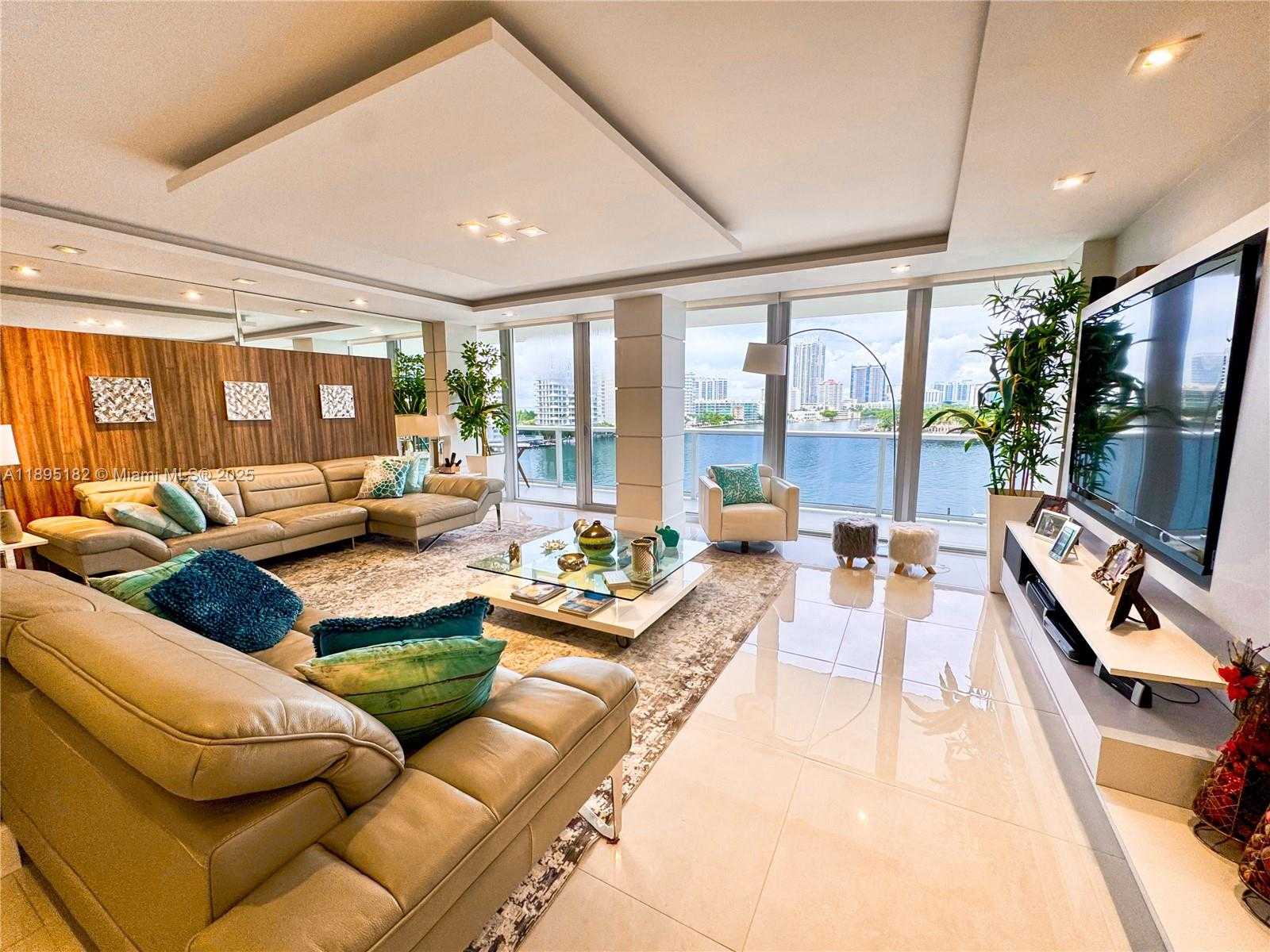 Small Image of 900 BAY DR #604, Miami Beach Number 5