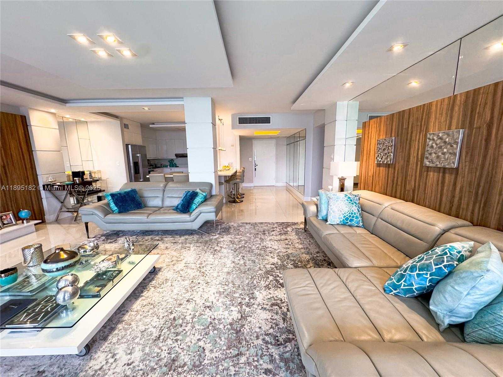 Small Image of 900 BAY DR #604, Miami Beach Number 7