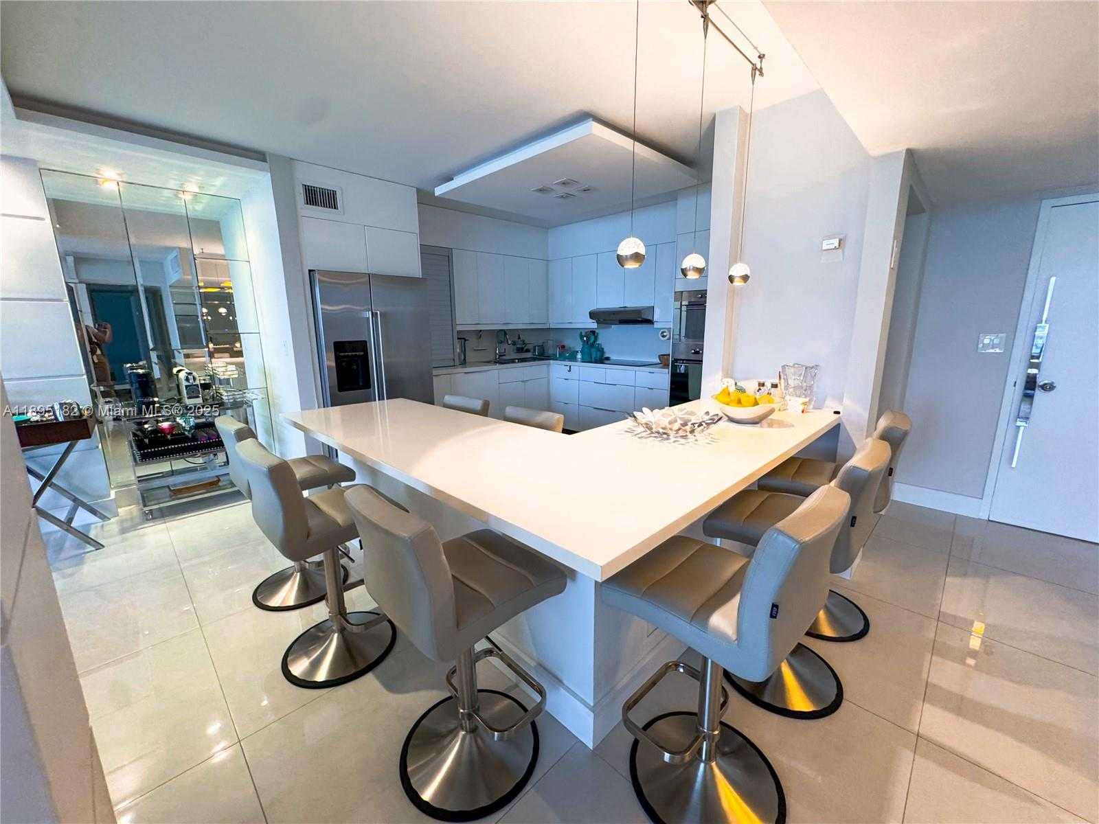 Small Image of 900 BAY DR #604, Miami Beach Number 8