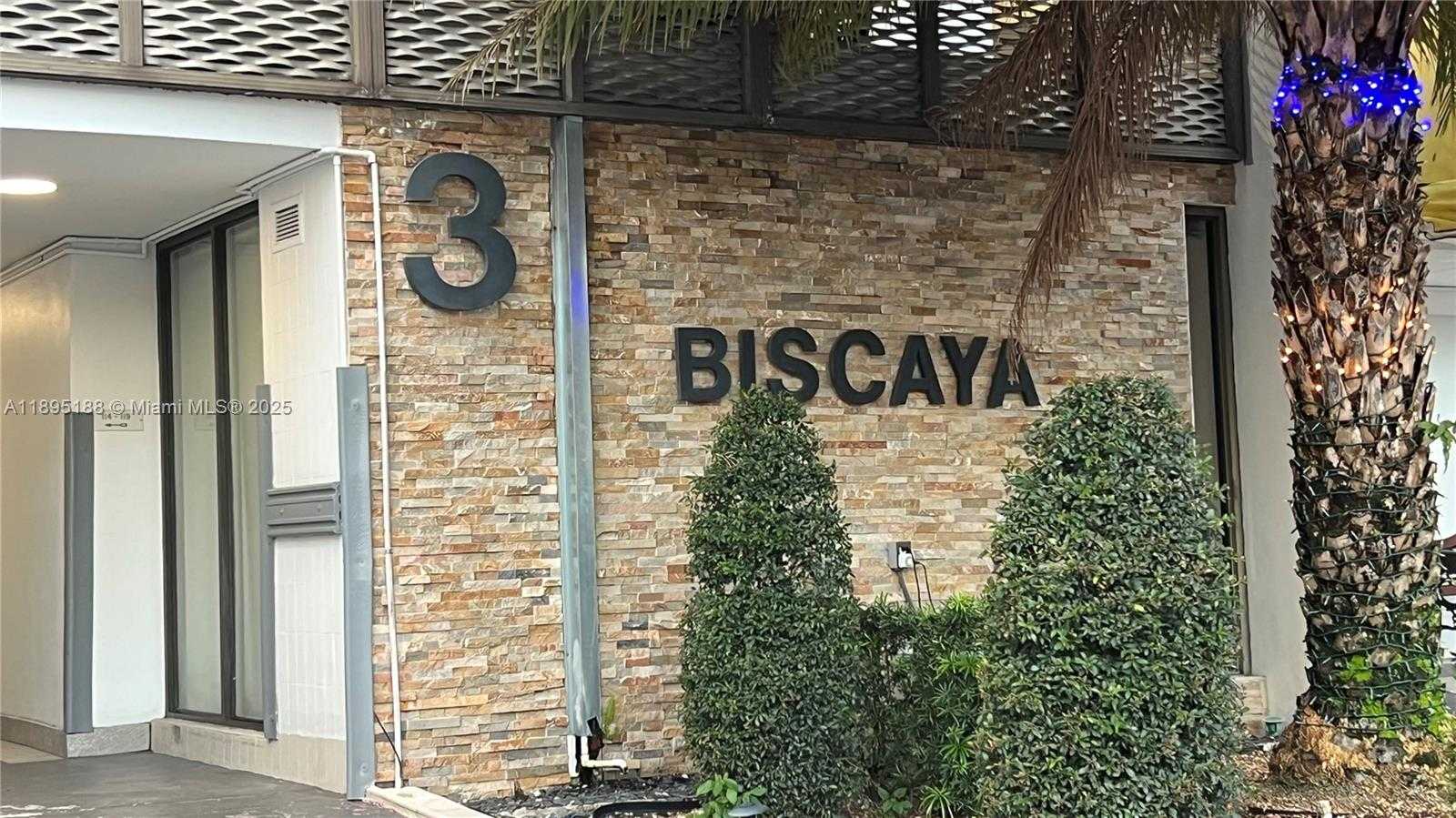 Small Image of 20500 WEST COUNTRY CLUB DR #117, Aventura Number 12