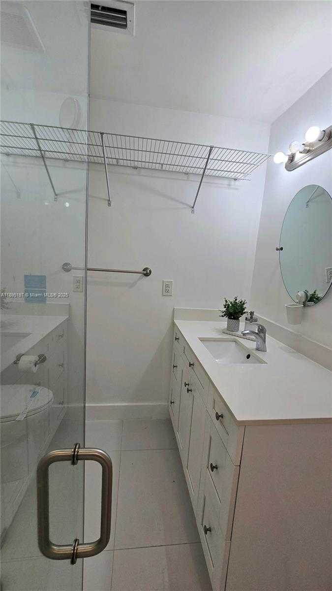 Small Image of 9331 SOUTH WEST 27TH ST, Miami Number 19