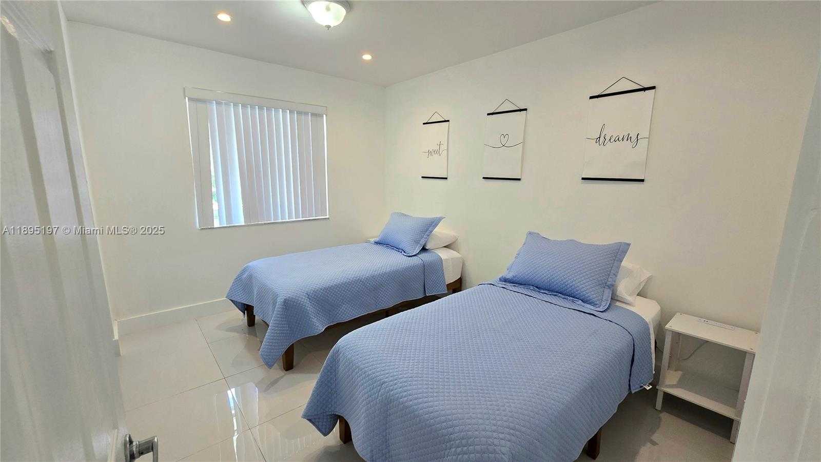 Small Image of 9331 SOUTH WEST 27TH ST, Miami Number 20
