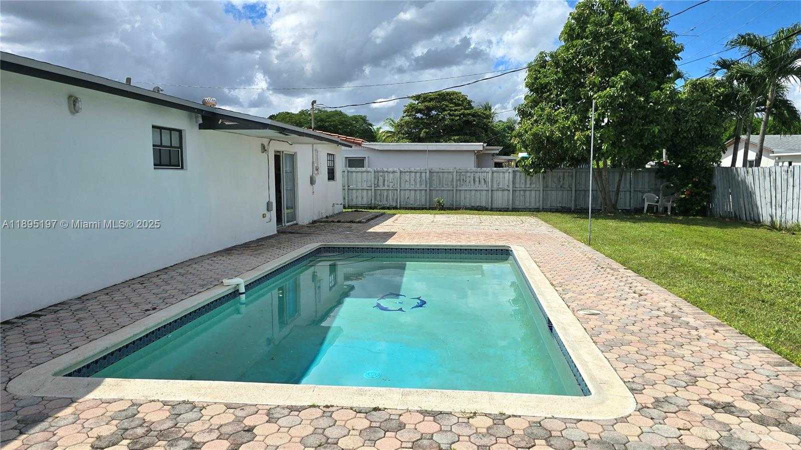 Small Image of 9331 SOUTH WEST 27TH ST, Miami Number 29