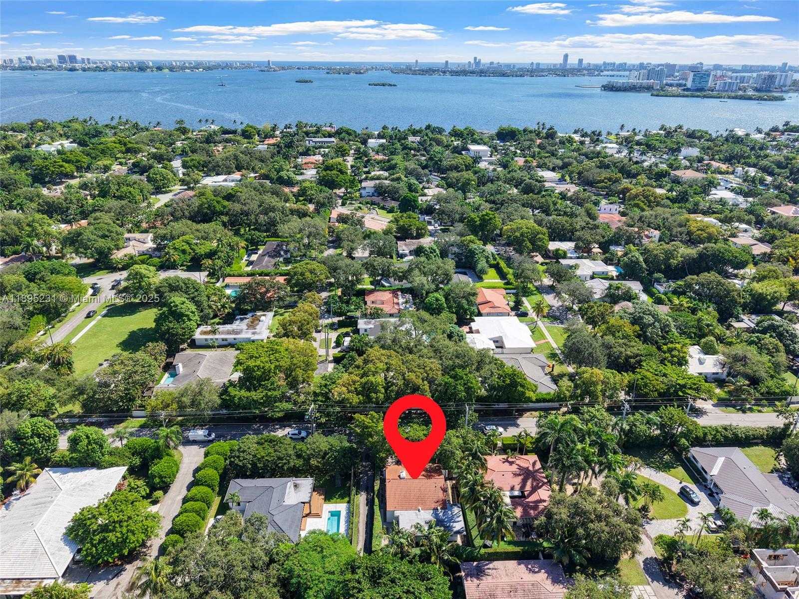 Small Image of 9212 NORTH EAST 10TH AVE, Miami Shores Number 44