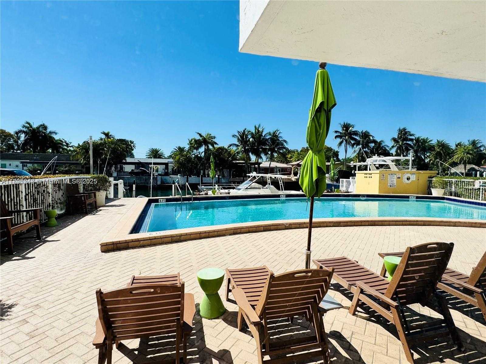 Small Image of 2000 NORTH EAST 135TH ST #701, North Miami Number 24