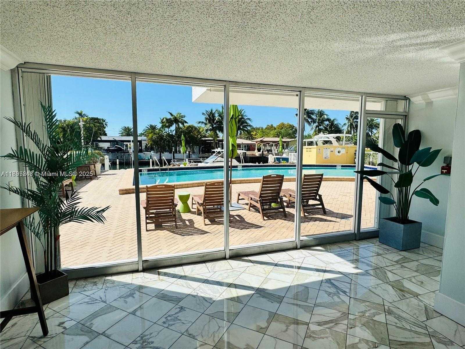 Small Image of 2000 NORTH EAST 135TH ST #701, North Miami Number 25