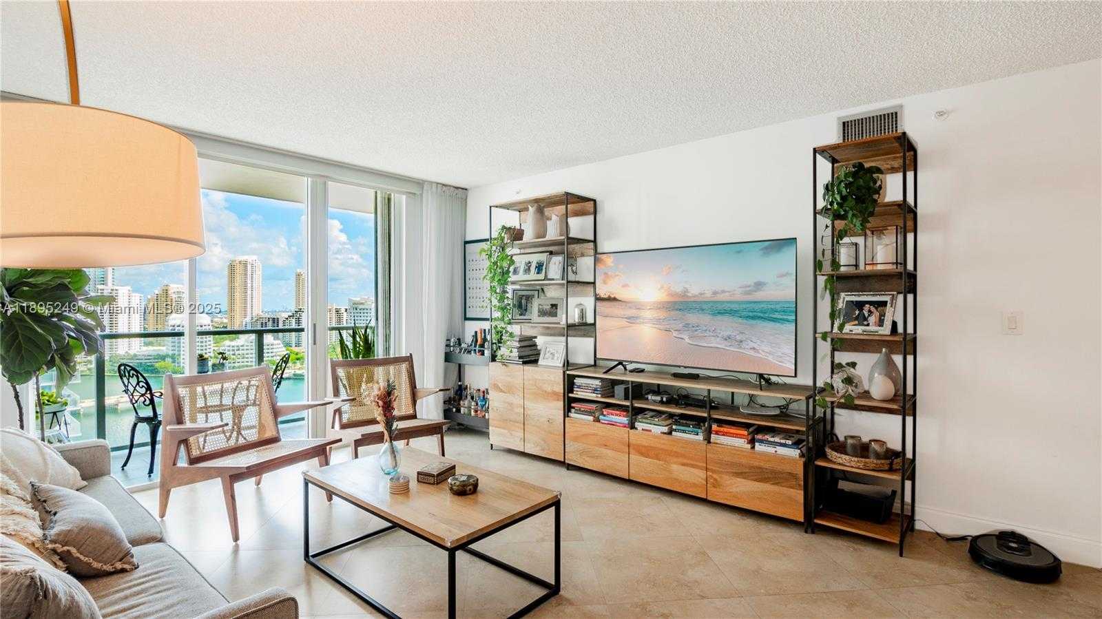 Small Image of 1155 BRICKELL BAY DR #2208, Miami Number 1