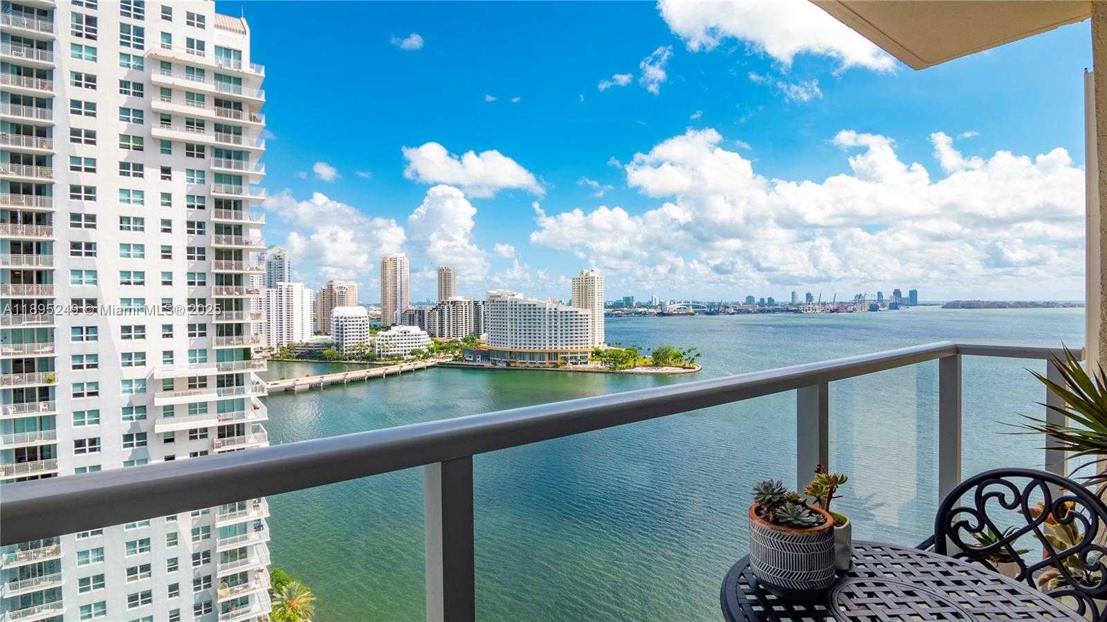 Small Image of 1155 BRICKELL BAY DR #2208, Miami Number 2