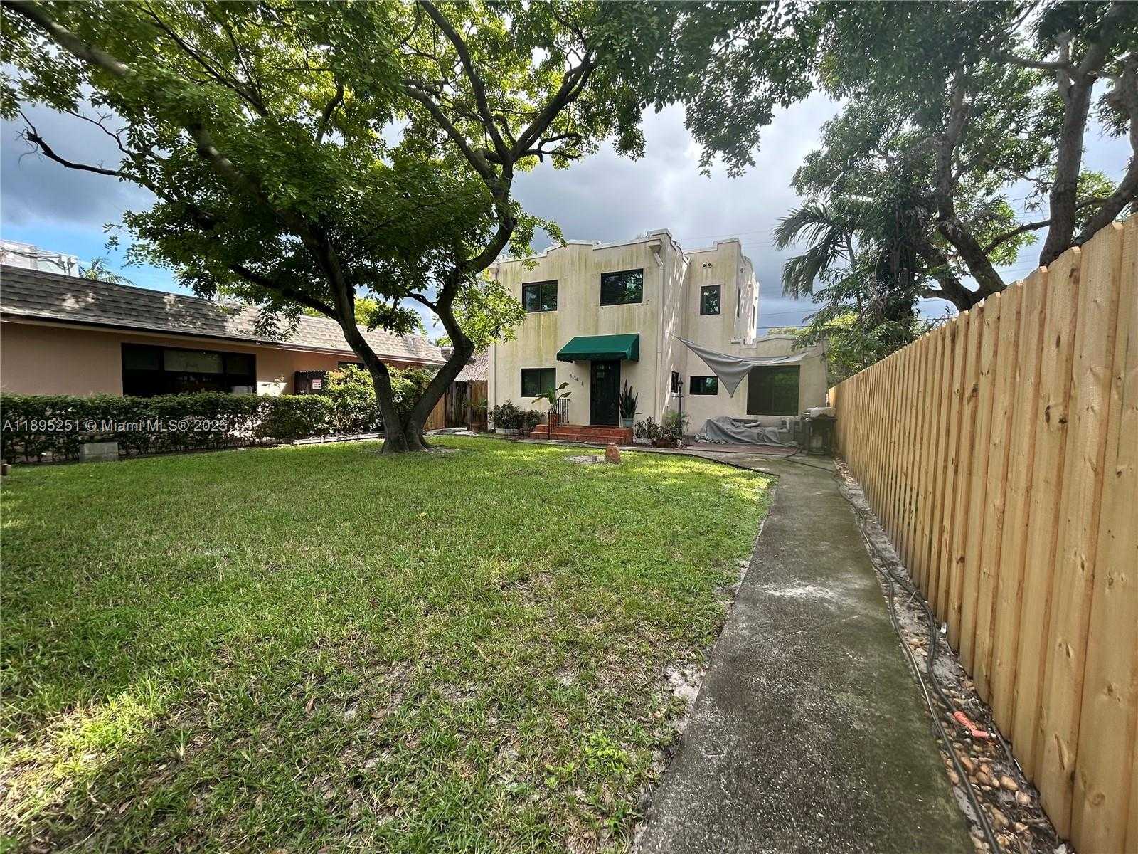 Small Image of 1534 MONROE ST #FLOOR 2, Hollywood Number 2