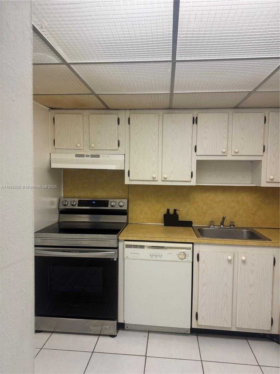 Small Image of 16851 NORTH EAST 23RD AVE #A-117, North Miami Beach Number 2