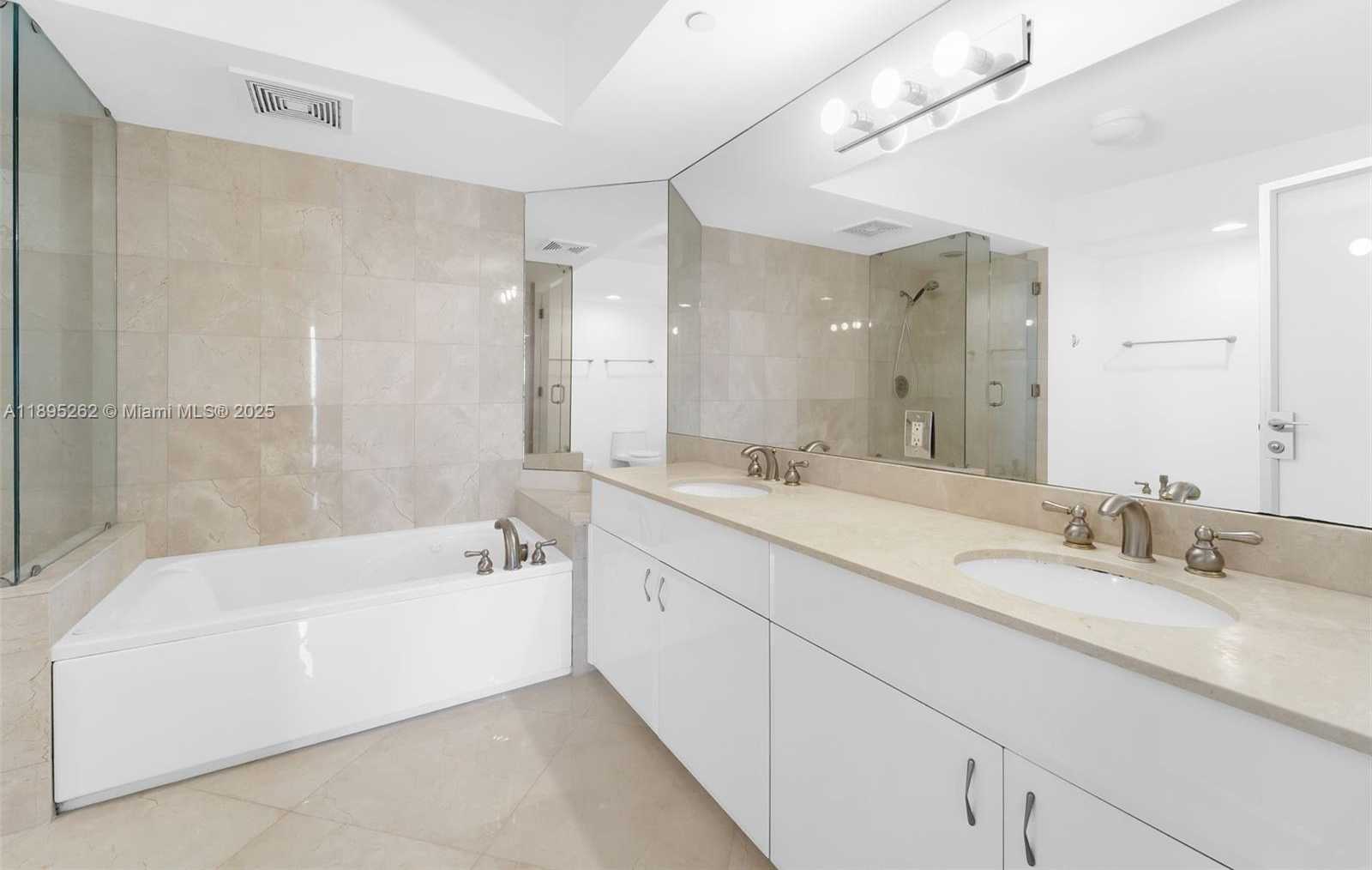 Small Image of 6365 COLLINS AVE #4002, Miami Beach Number 11